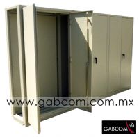 Gabinete metalico especial sobre diseño